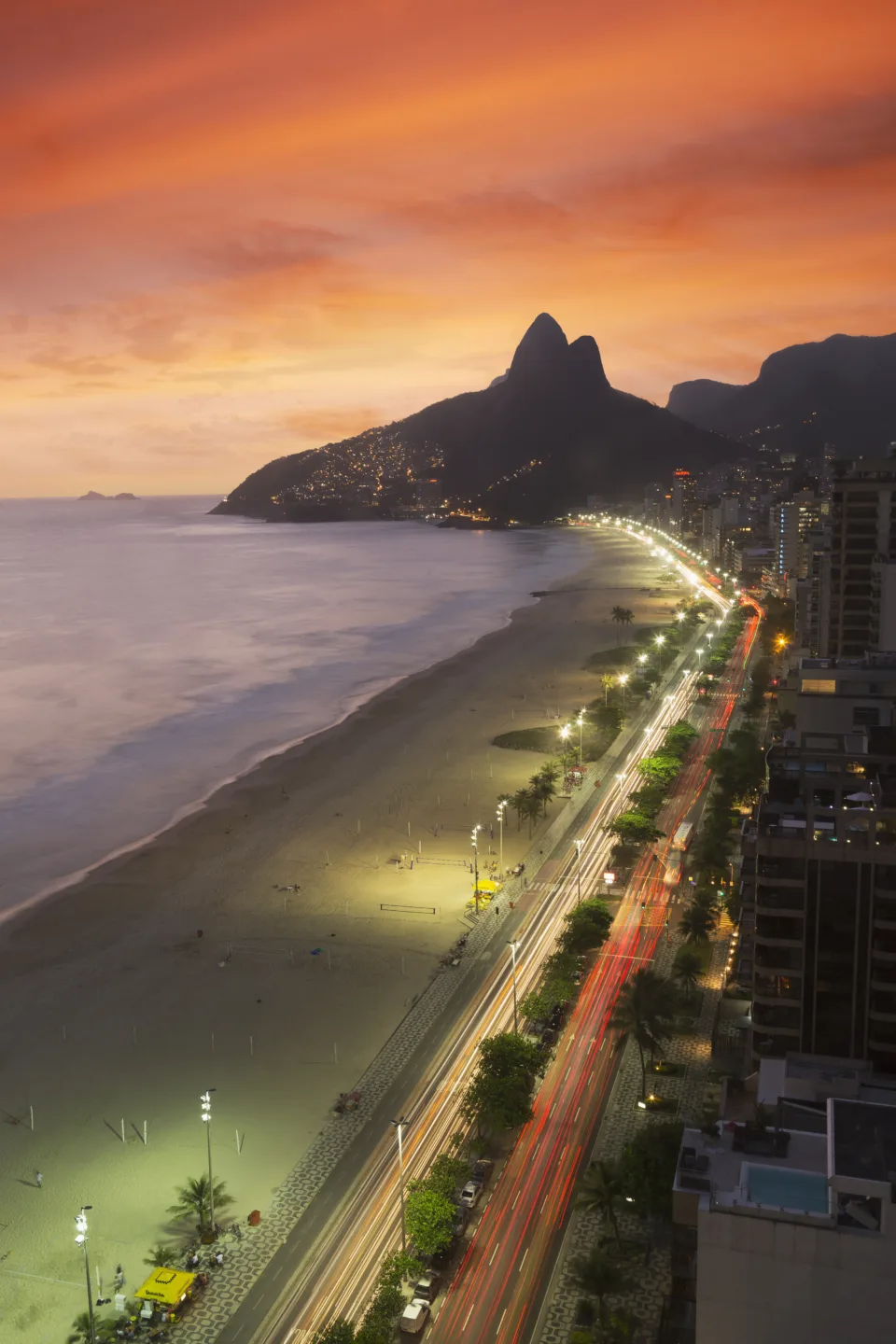 view of ipanema beach at night rio de janeiro b 2023 11 27 05 34 42 utc